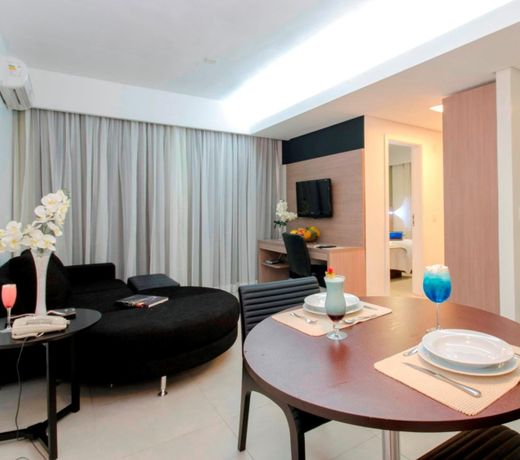 Hotel AdrianÃ³polis All Suites