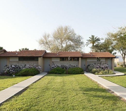 Shefayim Kibbutz Hotel