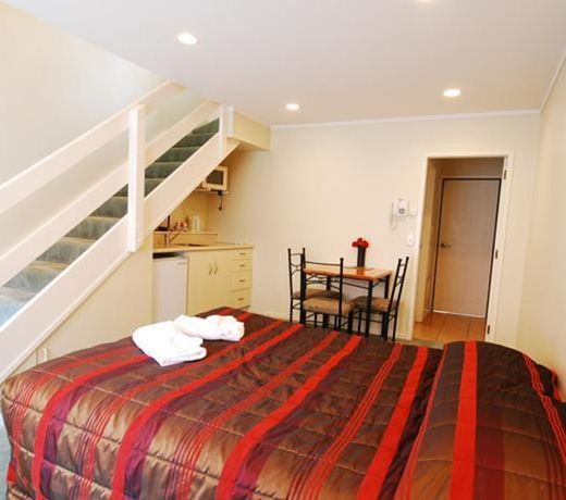 Baden Lodge