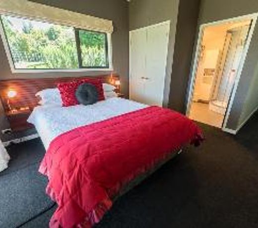 City Lights Boutique Lodge