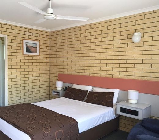 Beachside Motor Inn