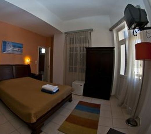 Krystal Hotel
