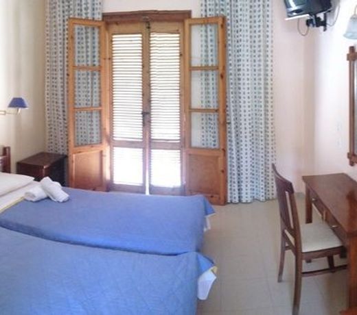 Vontzos Hotel