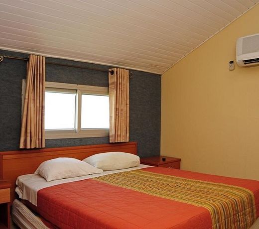 Kibbutz Dor Holiday Village