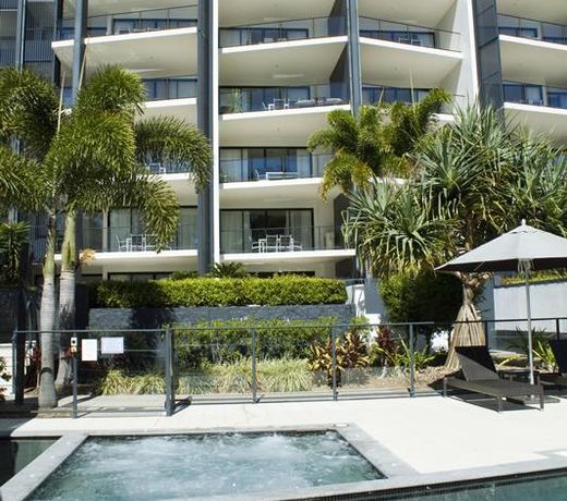 The Bay Apartments