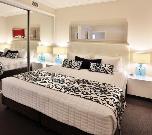 The Bay Apartments