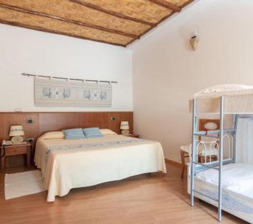 Hotel Villa Canu