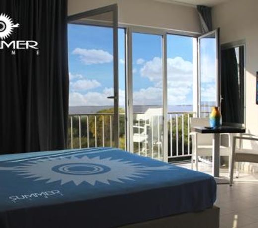 Summertime Hotel