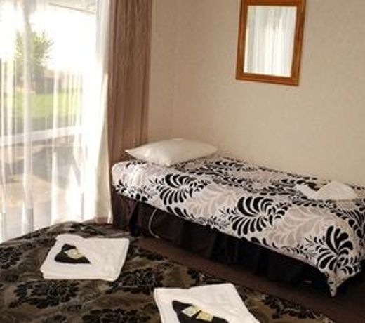 Westport Motels