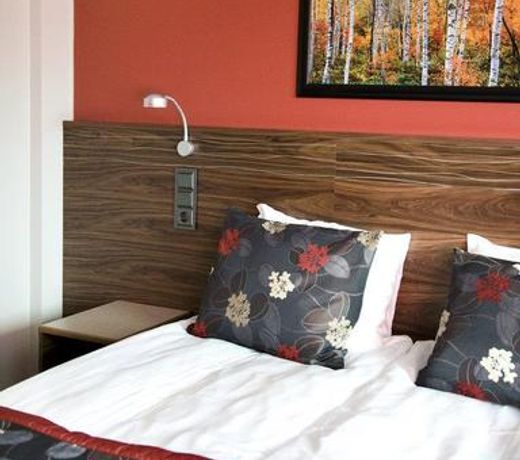 Hotel Haaga Central Park