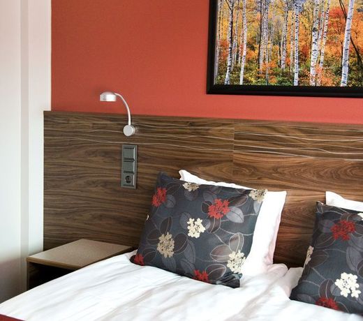 Hotel Haaga Central Park