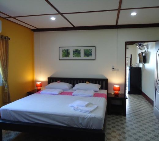 Sea Breeze House, Naiplao Beach