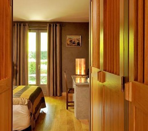Logis Auberge du Barrez