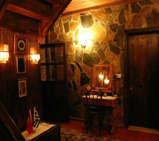 Otel Yorgo Seferis