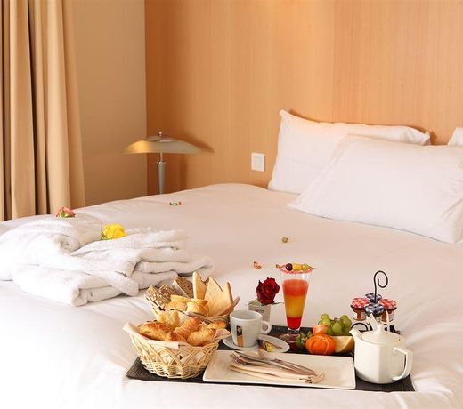 Residhome Suites Paris Senart
