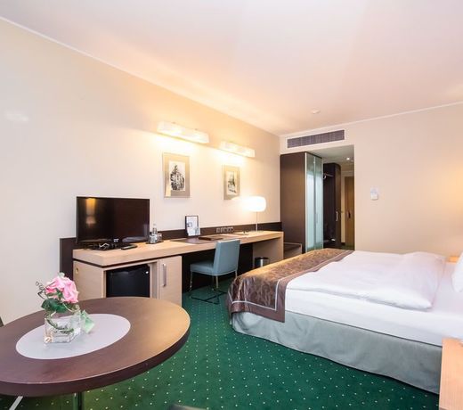 Mirage Hotel