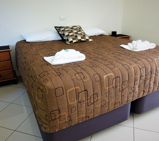 Pacific Palms Motor Inn