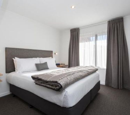 Dunedin Motel and Villas