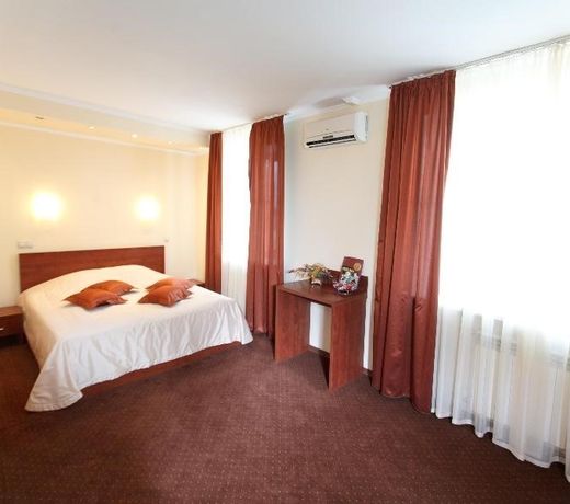 Gallery Hotel