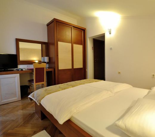 Vila ÄuriÄ - Ex Hotel ÄuriÄ