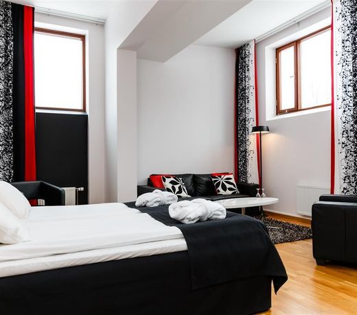 First Hotel Ett