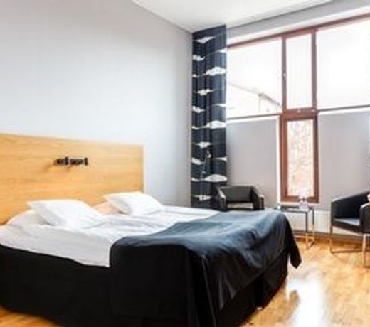 First Hotel Ett