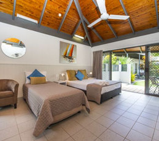 Island Leisure Resort