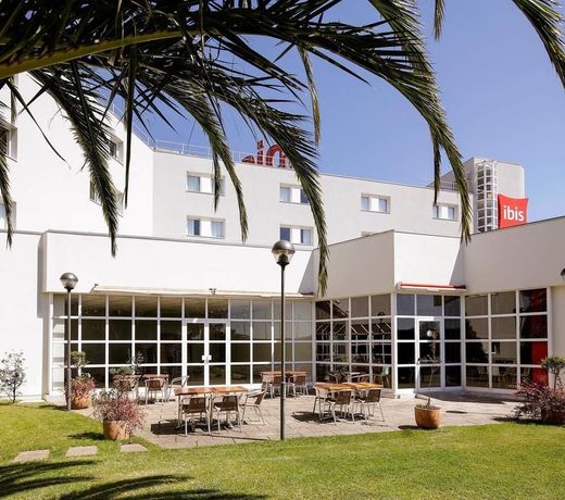 Hotel ibis Porto Gaia