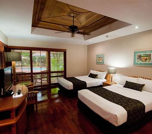 Green Island Resort