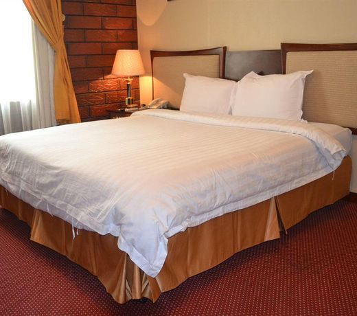 Bilqase Throne Hotel