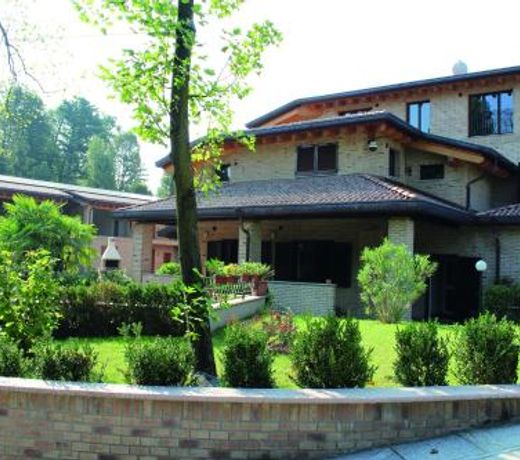 Maison d'Elite