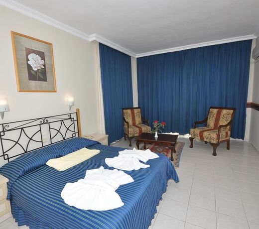 Ramos Hotel