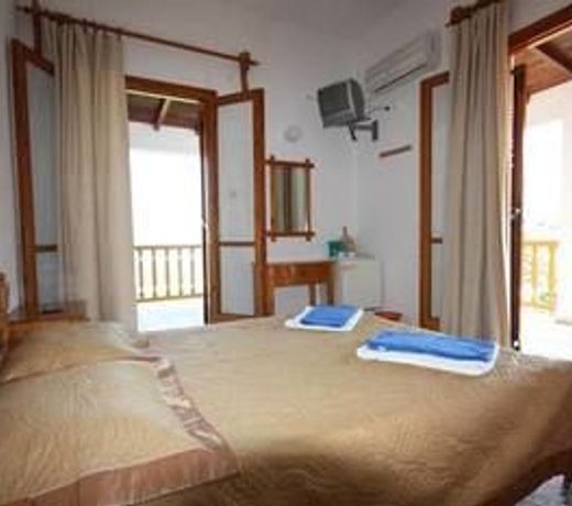 Villa Meroulas