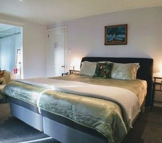 Storm Bay B&B