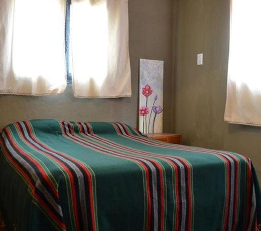 POSADA LA HOJARASCA