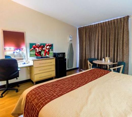 Red Roof Inn & Suites Brunswick I-95