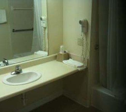 Americas Best Value Inn Baton Rouge Airline