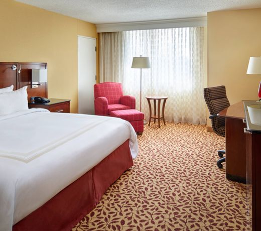 Wyndham Cleveland Airport