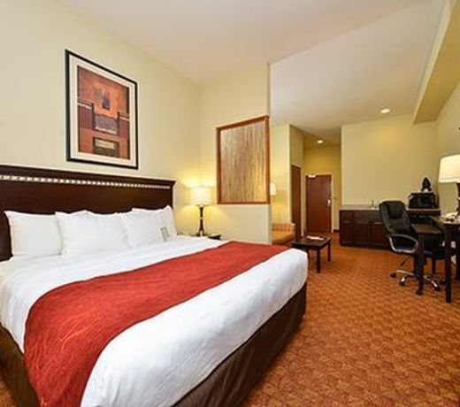 Comfort Suites Eugene