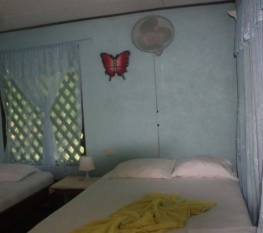 CHINITAS LODGE