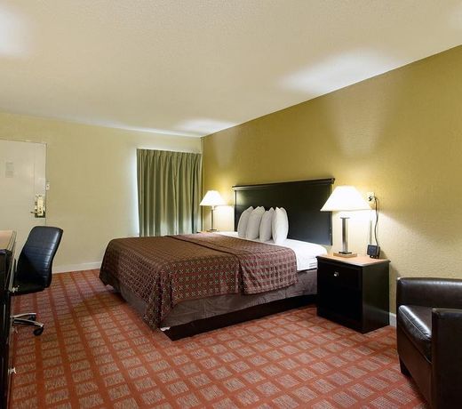 Red Roof Inn Hot Springs