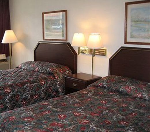 Sands Central Inn Hot Springs