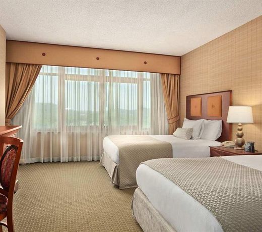 Embassy Suites Hot Springs - Hotel & Spa