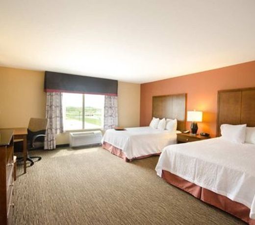 Hampton Inn & Suites Wichita-Northeast
