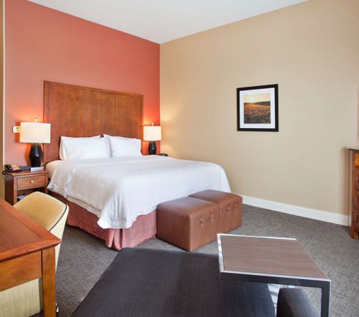 Hampton Inn & Suites Wichita-Northeast