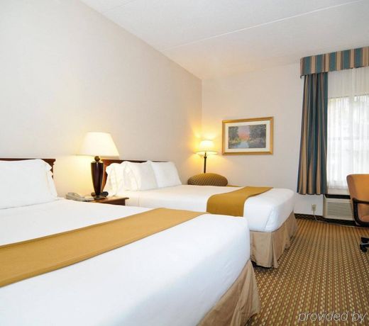 Days Inn & Suites by Wyndham Lafayette IN