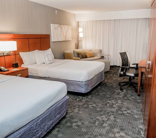 Courtyard by Marriott Lafayette