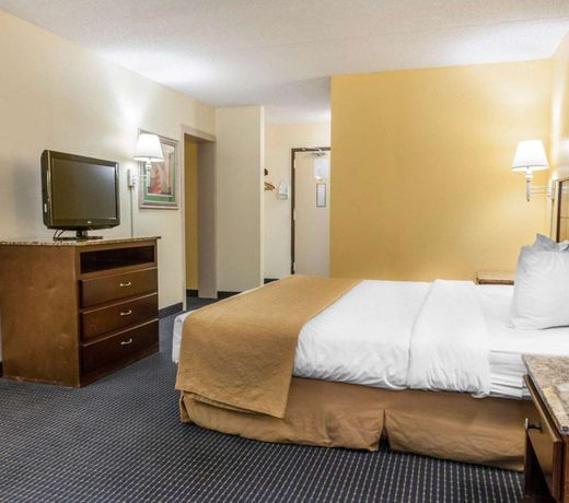 Quality Inn & Suites Lafayette I-65