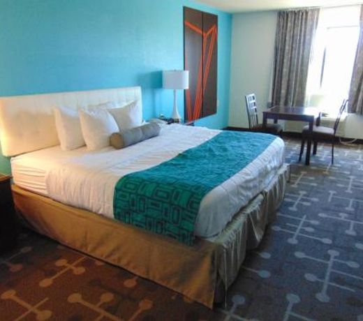 Howard Johnson by Wyndham Lubbock TX