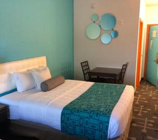 Howard Johnson by Wyndham Lubbock TX